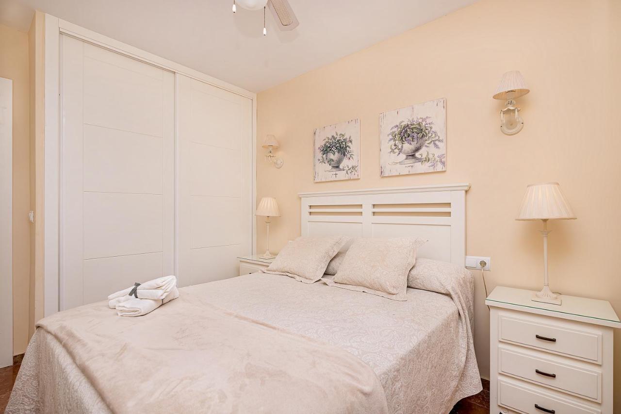 Apartamento Bhost - The King Fuengirola Exterior foto