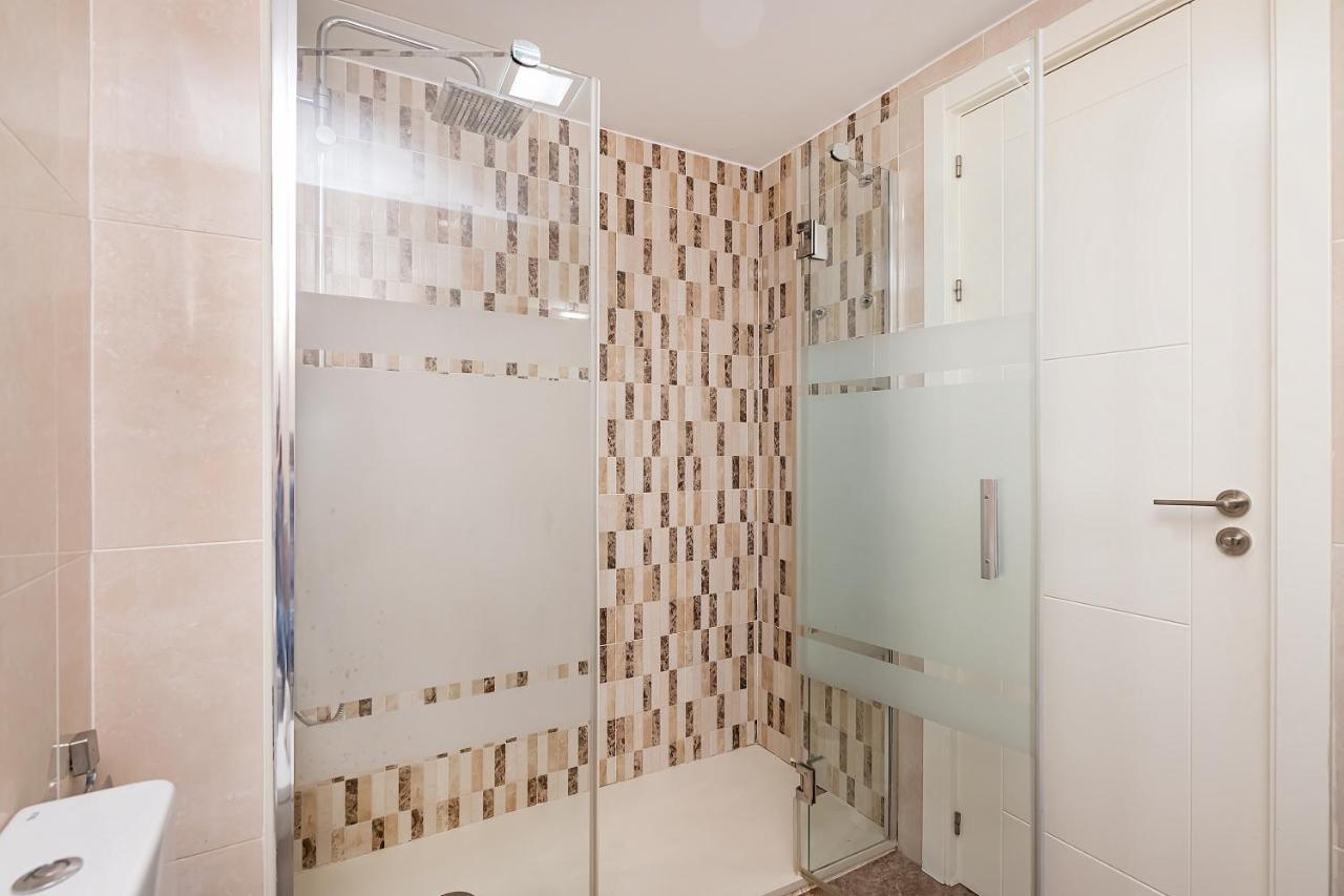 Apartamento Bhost - The King Fuengirola Exterior foto